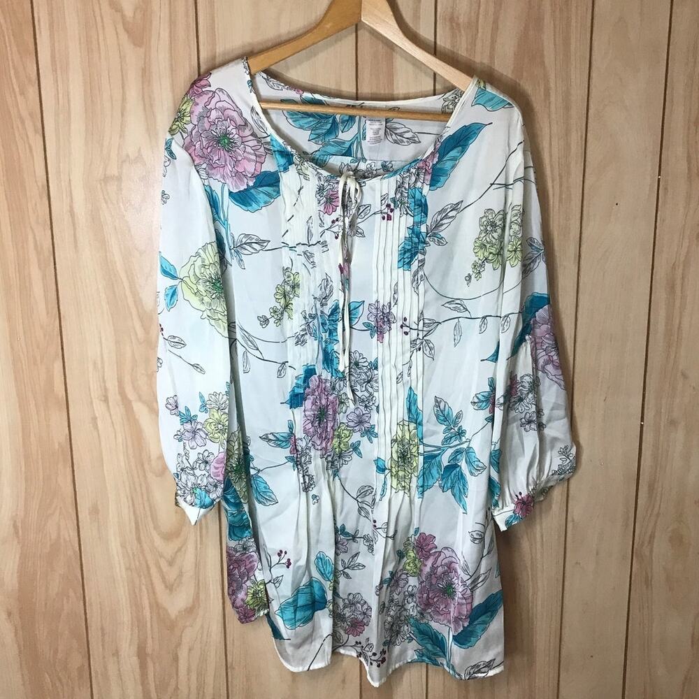 Soft Silky Cream Floral Pleated Scoop Neck 3/4 Sleeve Sheer Top 1X
